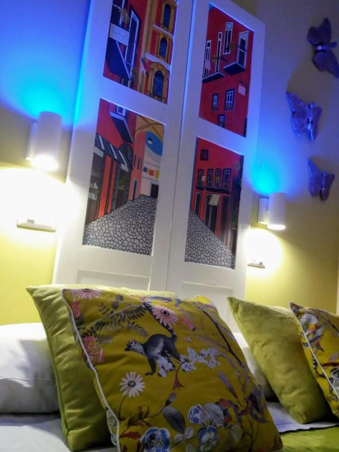 ナポリ Le Stanze Di Angela Bed & Breakfast エクステリア 写真